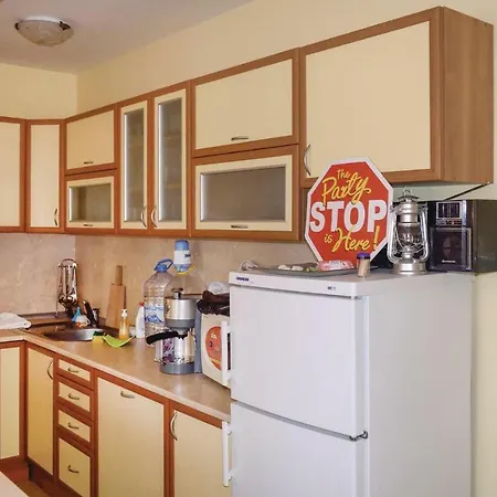 Five-bedroom Holiday In בית נופש